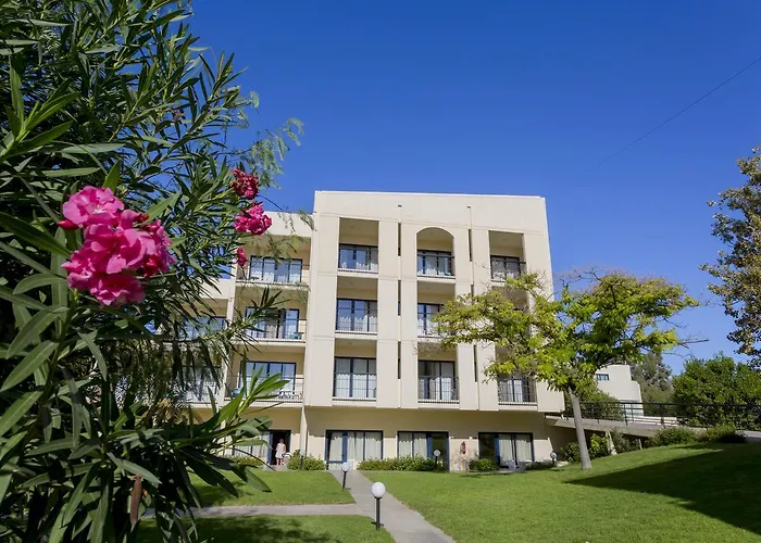 Dessole Lippia Golf Курортный комплекс 4*